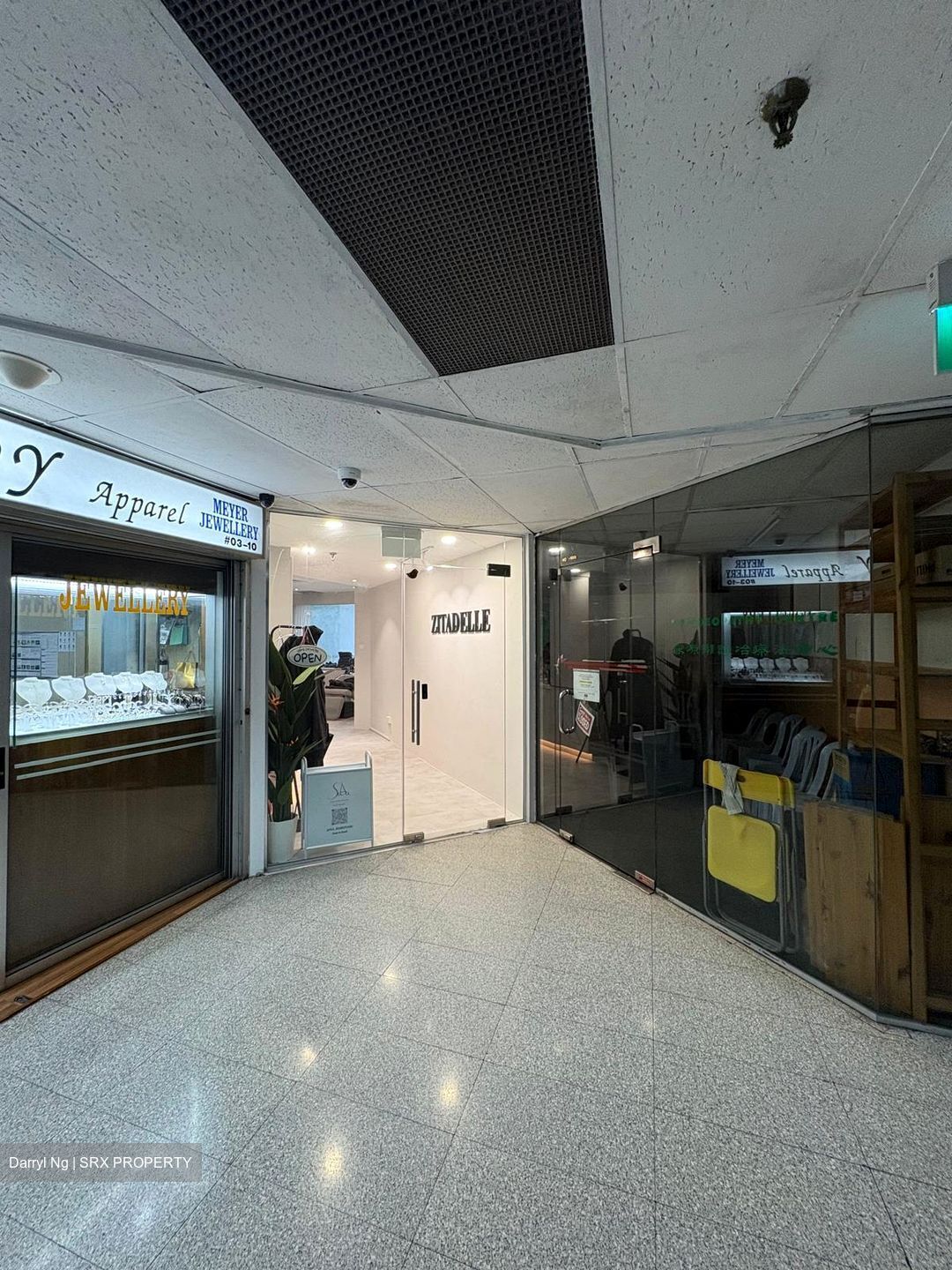 Far East Shopping Centre (D9), Retail #596159241